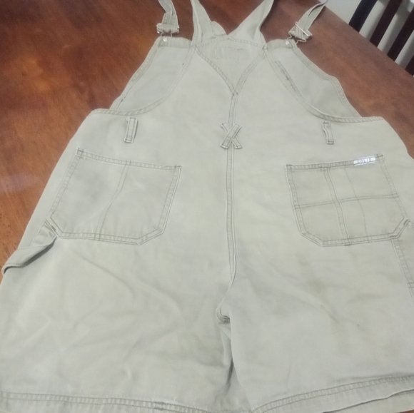 Overall shorts - Picture 7 of 8